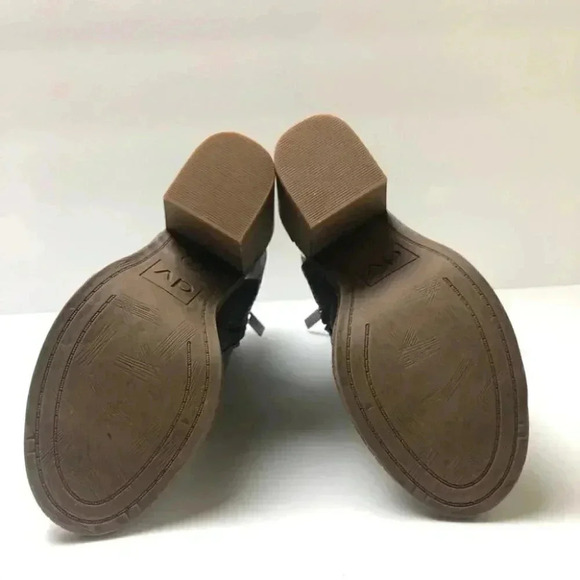 Dolce Vita Teisha  Buckle Block Heel Booties Boots  Sz 7 - Picture 8 of 10